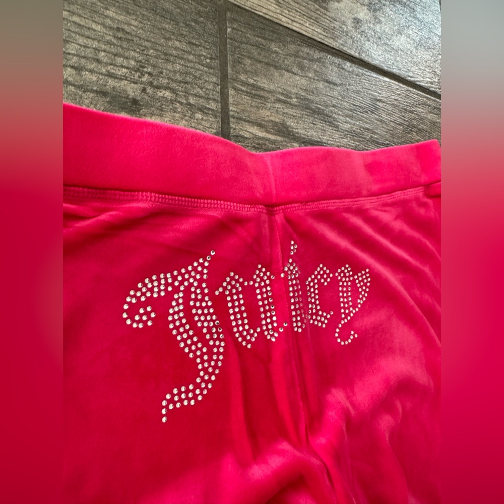 Juicy Couture Hot Pink Velour Hoodie & Pants Set - Picture 6 of 10